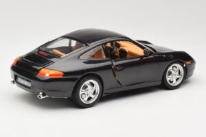 Porsche 911 996 Carrera Černý Bburago 1:18 3385-M2 Kov – obrázek 3 z 8