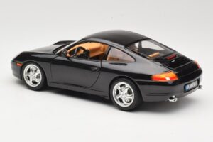 Porsche 911 996 Carrera Černý Bburago 1:18 3385-M2 Kov – obrázek 7 z 8