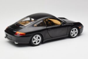 Porsche 911 996 Carrera Černý Gate 1:18 1043 Kov – obrázek 3 z 8