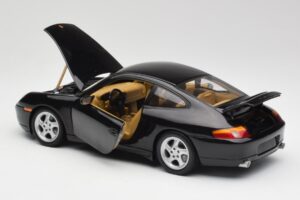 Porsche 911 996 Carrera Černý Gate 1:18 1043 Kov – obrázek 5 z 8