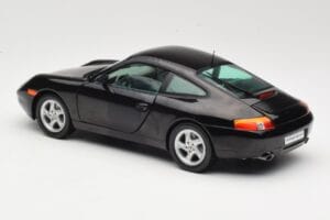 Porsche 911 996 Carrera Černý Sun Star 1:18 1202 Kov – obrázek 7 z 8