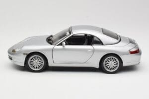Porsche 911 996 Carrera Kabriolet Stříbrný Hot Wheels 1:18 213595 Kov – obrázek 4 z 8
