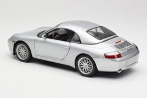 Porsche 911 996 Carrera Kabriolet Stříbrný Hot Wheels 1:18 213595 Kov – obrázek 7 z 8