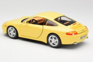 Porsche 911 996 Carrera Žlutý Bburago 1:18 30085-M1 Kov – obrázek 7 z 8