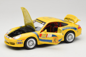 Porsche 911 996 GT3 Cup #22 Bburago 1:18 3395 Kov – obrázek 2 z 8