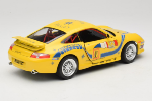 Porsche 911 996 GT3 Cup #22 Bburago 1:18 3395 Kov – obrázek 3 z 8