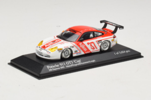 Porsche 911 996 GT3 Cup #37 Matos / Fitzgerald Rolex 24 at Daytona 2005 Minichamps 1:43 400056237 Kov – obrázek 2 z 4