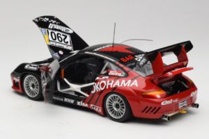 Porsche 911 996 GT3 RS #290 N. Bartels / H. Jacksties / F. Lorenzo Yokohama 24 Hours of Nurburgring 2003 AUTOart 1:18 80372 K – obrázek 5 z 8