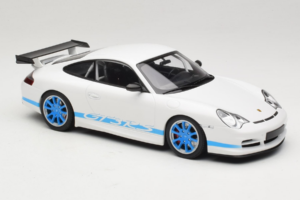 Porsche 911 996 GT3 RS Bílý Modré Pruhy Minichamps 1:18 155062021 Kov – obrázek 4 z 6