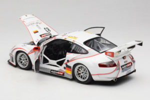 Porsche 911 996 GT3 RSR #83 P. Ehret / C. Ried / C. Menzel 24 Hours of Le Mans 2006 Minichamps 1:18 PORSCHE004 Kov – obrázek 5 z 8