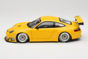 Porsche 911 996 GT3 RSR Yello ALMS 2004 Minichamps 1:18 100046401 Kov – obrázek 4 z 8