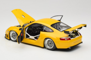 Porsche 911 996 GT3 RSR Yello ALMS 2004 Minichamps 1:18 100046401 Kov – obrázek 5 z 8
