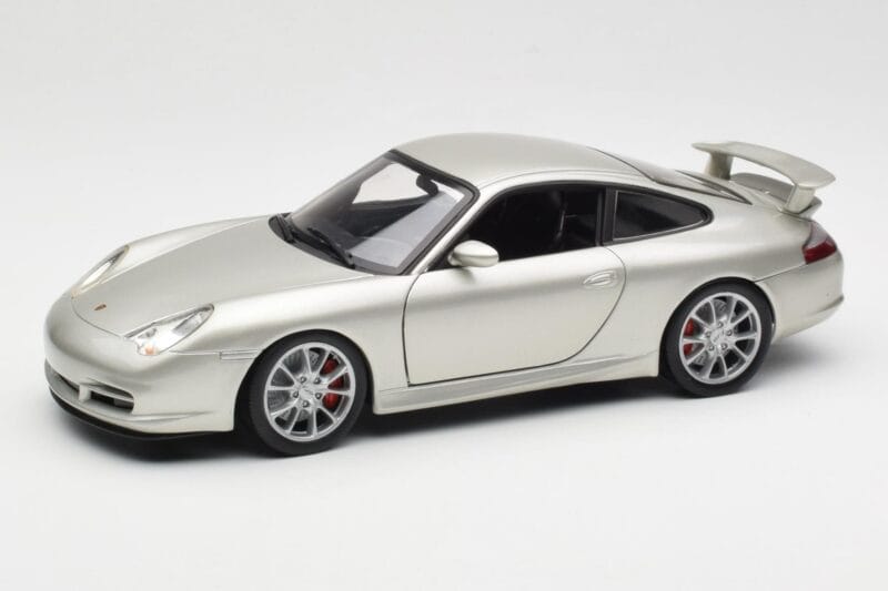 Porsche 911 996 GT3 Stříbrný Hot Wheels 1:18 C2590 Kov