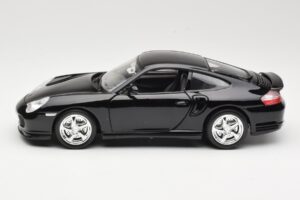 Porsche 911 996 Turbo Černý Bburago 1:18 18-12030 Kov – obrázek 4 z 8