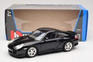 Porsche 911 996 Turbo Černý Bburago 1:18 18-12030 Kov – obrázek 8 z 8