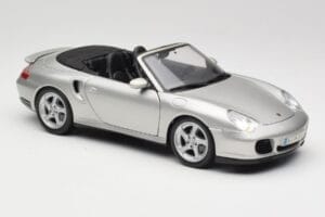 Porsche 911 996 Turbo Kabriolet Stříbrný Maisto 1:18 31660 Kov – obrázek 6 z 8