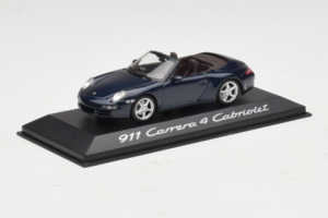 Porsche 911 997 Carrera 4 Kabriolet Tmavě Modrý Minichamps 1:43 WAP02015216-R1 Kov – obrázek 2 z 4