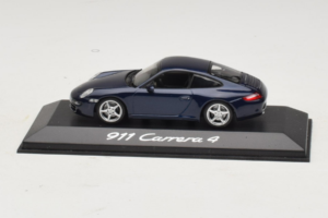 Porsche 911 997 Carrera 4 Dark Blue Metallic Minichamps 1:43 WAP02010016 Kov