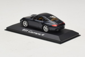 Porsche 911 997 Carrera 4 Dark Blue Metallic Minichamps 1:43 WAP02001518 Kov – obrázek 3 z 4
