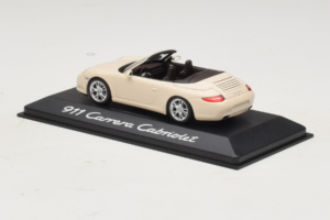 Porsche 911 997 Carrera Kabriolet Bílý Minichamps 1:43 WAP02001118 Kov – obrázek 3 z 5