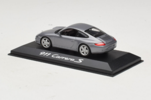 Porsche 911 997 Carrera S Grey Metallic Minichamps 1:43 WAP02011615-P1 Kov – obrázek 3 z 4