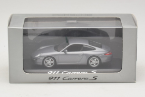Porsche 911 997 Carrera S Grey Metallic Minichamps 1:43 WAP02011615-P1 Kov – obrázek 4 z 4
