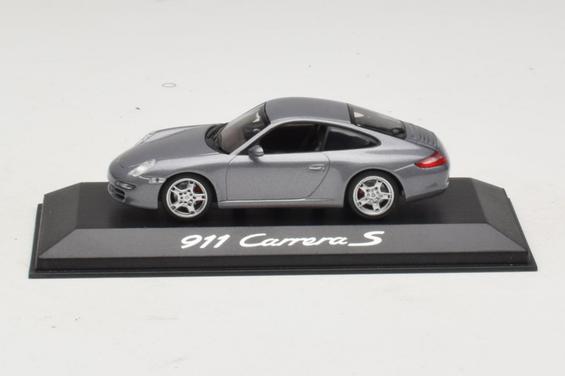 Porsche 911 997 Carrera S Grey Metallic Minichamps 1:43 WAP02011615-P1 Kov