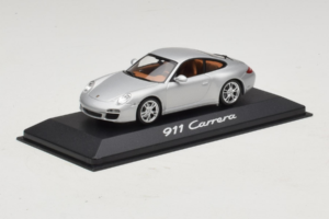 Porsche 911 997 Carrera Silver Metallic Minichamps 1:43 WAP02001218 Kov – obrázek 2 z 5