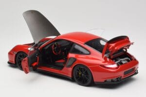 Porsche 911 997 GT2 RS Červený S Černými Koly Minichamps 1:18 100069407 Kov – obrázek 5 z 8