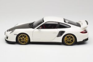 Porsche 911 997 GT2 RS Bílý & Zlatý Kola Minichamps 1:18 100069406 Kov – obrázek 4 z 8