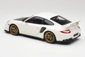 Porsche 911 997 GT2 RS Bílý & Zlatý Kola Minichamps 1:18 100069406 Kov – obrázek 7 z 8