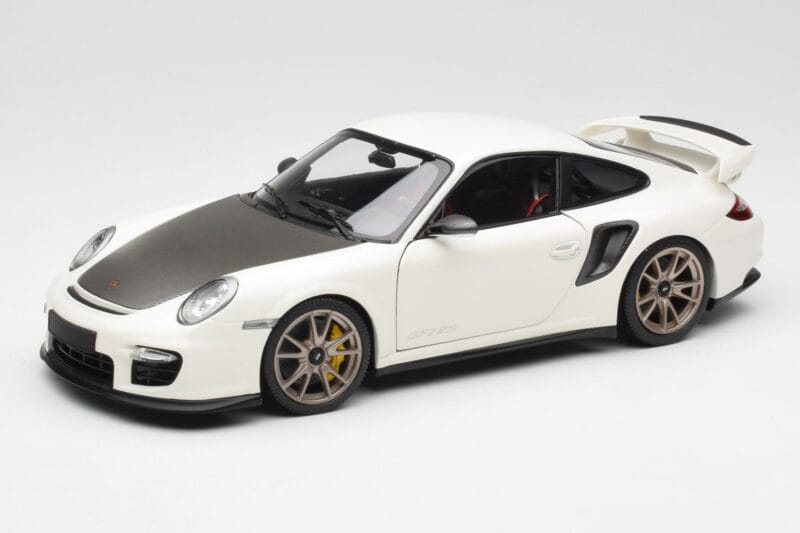 Porsche 911 997 GT2 RS Bílý Minichamps 1:18 100069400 Kov