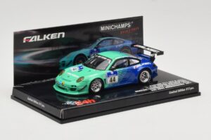 Porsche 911 997 GT3 R #44 Team Falken S. Henzler / P. Dumbreck / M. Ragginger / S. Asch 24 Hours Nurburgring 2011 Minichamps  – obrázek 2 z 4