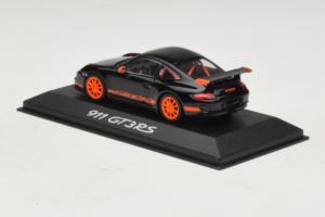 Porsche 911 997 GT3 RS Černý Oranžový Minichamps 1:43 WAP02012817 Kov – obrázek 3 z 4