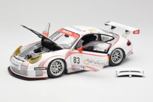 Porsche 911 997 GT3 RSR #83 Team Seikel L. Nielsen / M. Ehret / D. Farnbacher 24 Hours of Le Mans 2006 Minichamps 1:18 100066 – obrázek 2 z 8