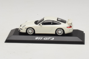 Porsche 911 997 GT3 Bílý Minichamps 1:43 WAP02012016 Kov