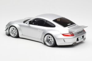 Porsche 911 997 RWB Abu Dhabi IXO 1:18 18CMC166 Kov – obrázek 5 z 6