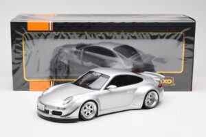 Porsche 911 997 RWB Abu Dhabi IXO 1:18 18CMC166 Kov – obrázek 6 z 6