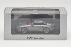 Porsche 911 997 Turbo Anthracite Grey Minichamps 1:43 WAP0200010A Kov – obrázek 4 z 4