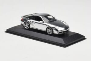 Porsche 911 997 Turbo Chrome Silver Minichamps 1:43 WAP02060816-R Kov – obrázek 3 z 5
