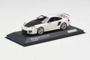 Porsche 911 997.2 GT2 RS Bílý se Stříbrnými Ráfky Minichamps 1:43 400069405 Kov – obrázek 2 z 4