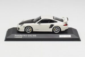 Porsche 911 997.2 GT2 RS Bílý se Stříbrnými Ráfky Minichamps 1:43 400069405 Kov
