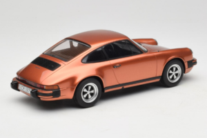 Porsche 911 G-Series Carrera 2.7 Rezavě Oranžový GT Spirit 1:18 GT011CS Pryskyřice – obrázek 2 z 6
