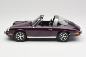 Porsche 911 E Targa Fialový Norev 1:18 187644 Kov – obrázek 4 z 7