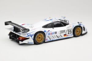 Porsche 911 GT1 #25 Porsche AG U. Alzen / J. Muller / B. Wollek 24 Hours of Le Mans 1998 Maisto 1:18 56052 Kov – obrázek 3 z 8