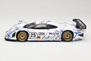 Porsche 911 GT1 #25 Porsche AG U. Alzen / J. Muller / B. Wollek 24 Hours of Le Mans 1998 Maisto 1:18 56052 Kov – obrázek 4 z 8