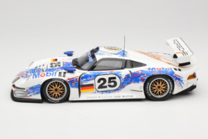 Porsche 911 GT1 #25 H. Stuck / T. Boutsen / B. Wollek 24 Hours of Le Mans 1996 UT Models 1:18 180966625 Kov – obrázek 4 z 8