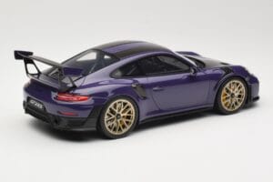 Porsche 911 GT2 RS 991.2 Ultraviolet GT Spirit 1:18 GT926 Pryskyřice – obrázek 2 z 6