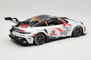 Porsche 911 GT3 Cup 992 #15 J. Stiak Oschersleben GP 2024 IXO 1:18 18RMC220 Kov – obrázek 2 z 6