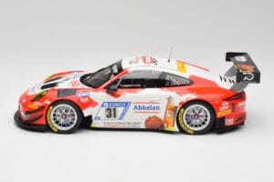 Porsche 911 GT3 R #31 Frikadelli Racing N. Siedler / M. Seefried 24 Hours Nürburgring 2018 Minichamps 1:18 153186931 Kov – obrázek 3 z 6